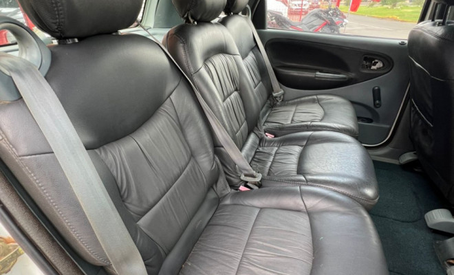 Renault Scénic RT/Auth/Auth/Kids Hi-Flex 1.6 16V 2000 Gasolina-9