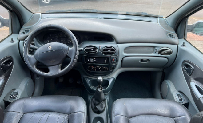 Renault Scénic RT/Auth/Auth/Kids Hi-Flex 1.6 16V 2000 Gasolina-7