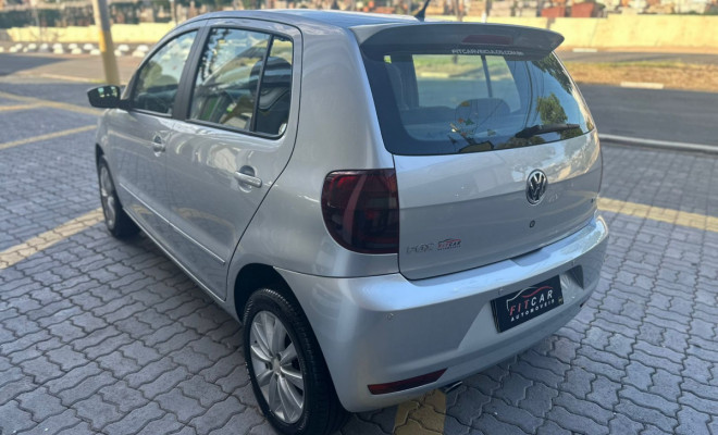 VW - VolksWagen Fox PRIME/Higli. 1.6 Total Flex 8V 5p 2013 Flex-1