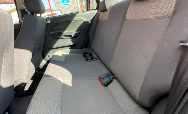 VW - VolksWagen VOYAGE 1.0/1.0 City Mi Total Flex 8V 4p 2010 Flex-9