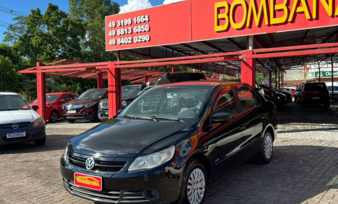 VW - VolksWagen VOYAGE 1.0/1.0 City Mi Total Flex 8V 4p 2010 Flex