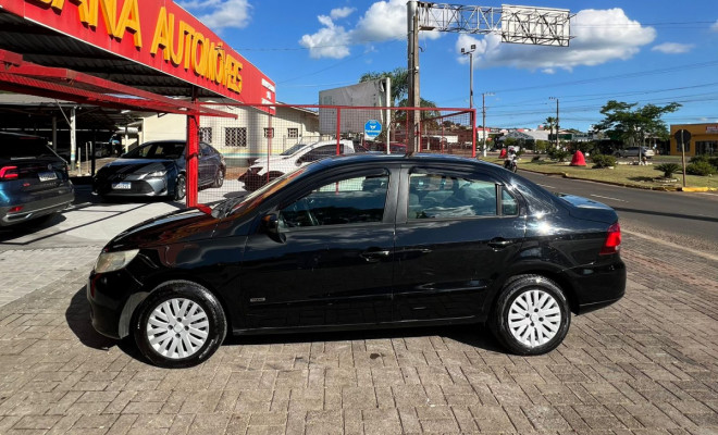 VW - VolksWagen VOYAGE 1.0/1.0 City Mi Total Flex 8V 4p 2010 Flex-0