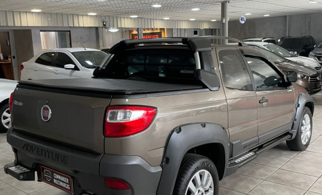 Fiat Strada Adv.Ext./ Ext. 1.8 LOCKER Flex CD 2016 Flex-2