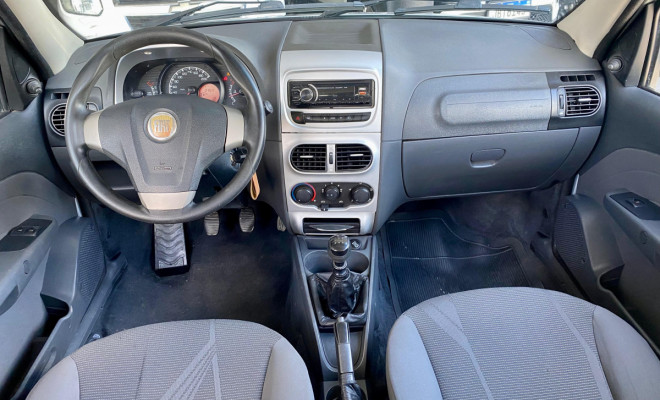 Fiat Palio Week. ATTRACTIVE 1.4 Fire 8V - 2013-4