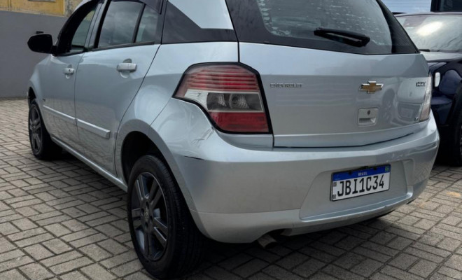 GM - Chevrolet AGILE LTZ 1.4 MPFI 8V FlexPower 5p 2011 Flex-1