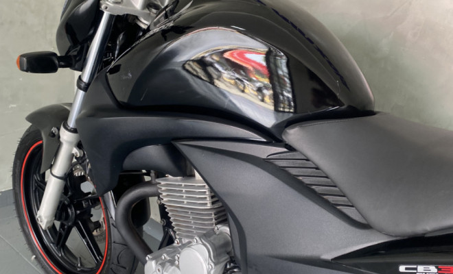 HONDA CB 300R/ 300R FLEX 2010 Gasolina-2