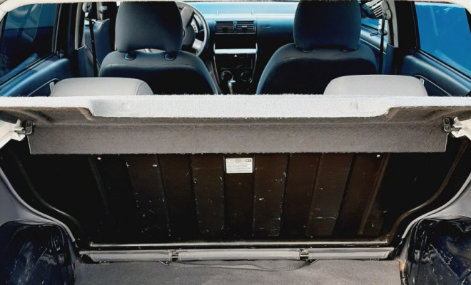 VW - VolksWagen Fox Route 1.0 Mi Total Flex 8V 5p 2009 Flex-9