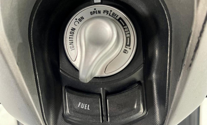 YAMAHA NMAX 160 2022 Gasolina-3