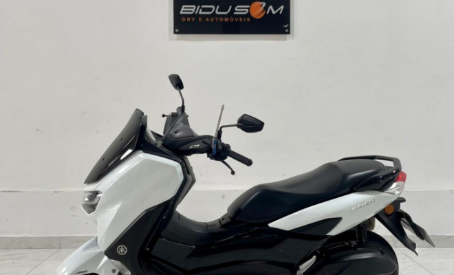 YAMAHA NMAX 160 2022 Gasolina-8
