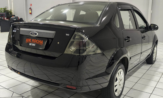 Ford Fiesta Sedan SE 1.6 16V Flex 4p 2012 Flex-5