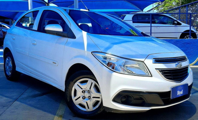 GM - Chevrolet ONIX HATCH LT 1.0 8V FlexPower 5p Mec. 2013 Flex-0