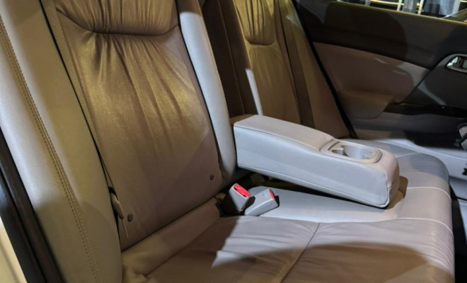 Honda Civic Sedan LXR 2.0 Flexone 16V Aut. 4p 2014 Flex-14