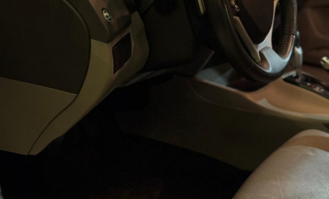 Honda Civic Sedan LXR 2.0 Flexone 16V Aut. 4p 2014 Flex-13