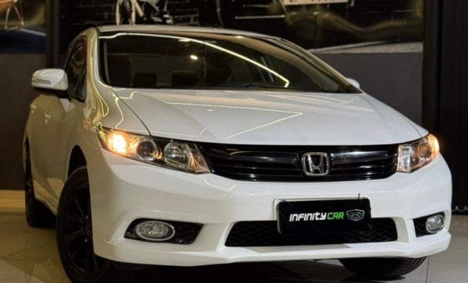 Honda Civic Sedan LXR 2.0 Flexone 16V Aut. 4p 2014 Flex