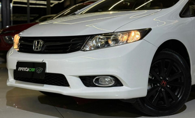 Honda Civic Sedan LXR 2.0 Flexone 16V Aut. 4p 2014 Flex-2