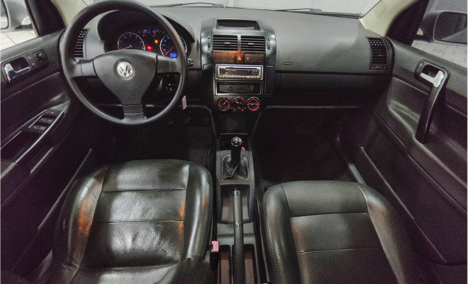 VW - VolksWagen Polo BLUEMOTION 1.6 Total Flex 8V 5p 2009 Flex-10