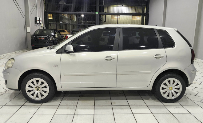 VW - VolksWagen Polo BLUEMOTION 1.6 Total Flex 8V 5p 2009 Flex-2