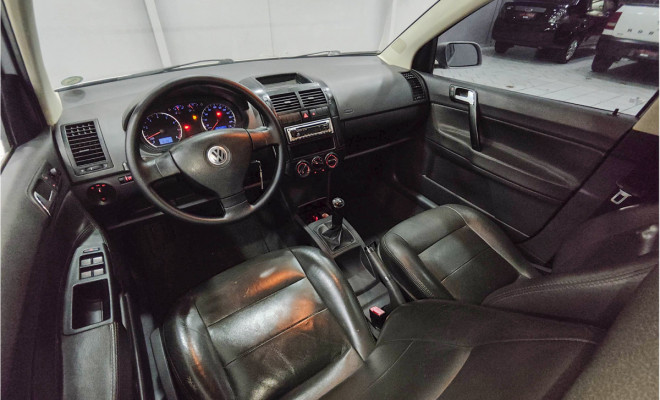 VW - VolksWagen Polo BLUEMOTION 1.6 Total Flex 8V 5p 2009 Flex-9