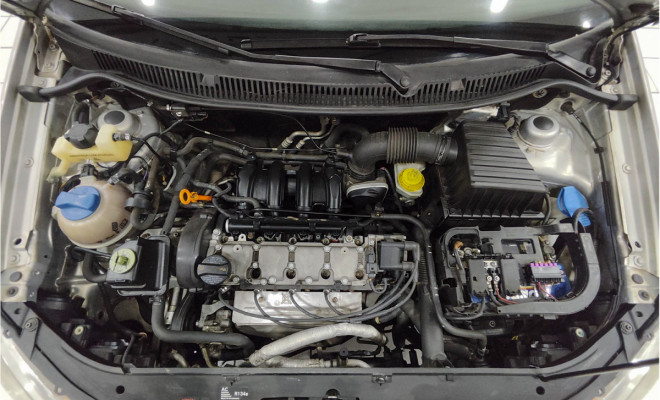 VW - VolksWagen Polo BLUEMOTION 1.6 Total Flex 8V 5p 2009 Flex-13