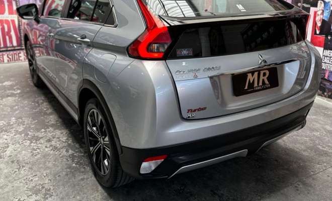 Mitsubishi Eclipse Cross HPE 1.5 16V 165cv Aut. 2022 Gasolina-7