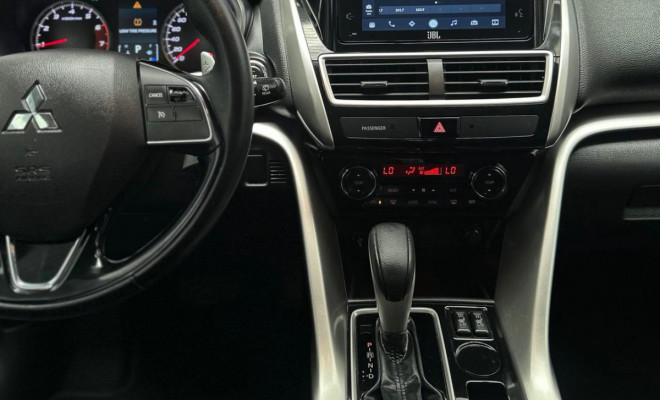 Mitsubishi Eclipse Cross HPE 1.5 16V 165cv Aut. 2022 Gasolina-2