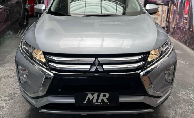 Mitsubishi Eclipse Cross HPE 1.5 16V 165cv Aut. 2022 Gasolina-6