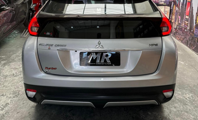 Mitsubishi Eclipse Cross HPE 1.5 16V 165cv Aut. 2022 Gasolina-3