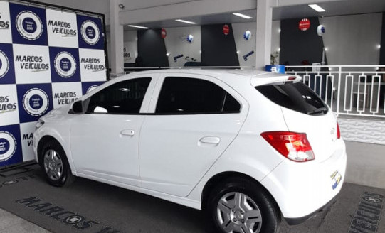 GM - Chevrolet ONIX HATCH LT 1.0 8V FlexPower 5p Mec. 2013 Flex-3