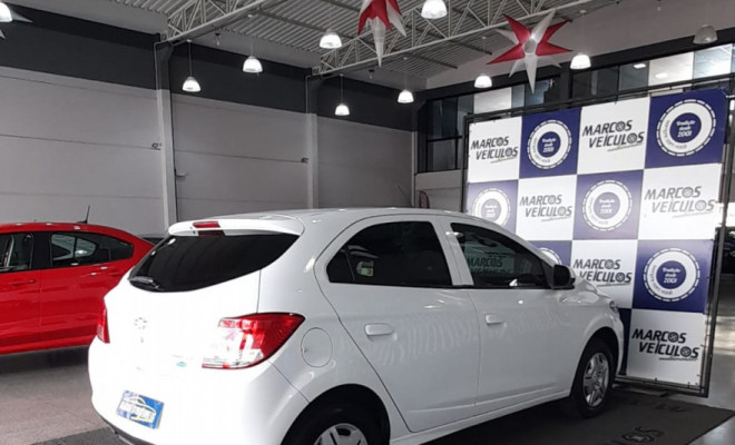 GM - Chevrolet ONIX HATCH LT 1.0 8V FlexPower 5p Mec. 2013 Flex-2