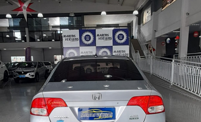 Honda Civic Sed. LXL/LXL SE 1.8 Flex 16V Mec. 2011 Flex-3