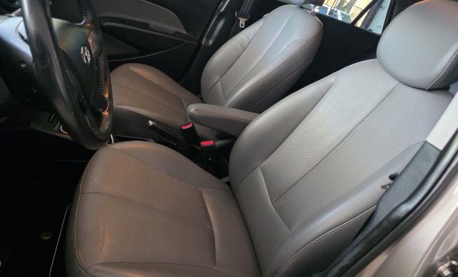 Hyundai HB20S Premium 1.6 Flex 16V Aut. 4p 2017 Flex-5