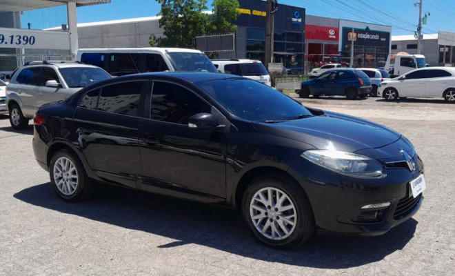 Renault FLUENCE Sed. Dynamique 2.0 16V FLEX Aut. 2015 Flex-7