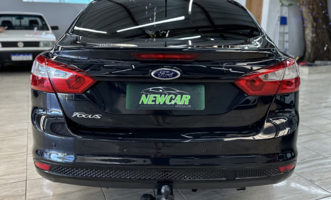 Ford Focus Sedan 2.0 16V/2.0 16V Flex 4p Aut. 2014 Flex-3