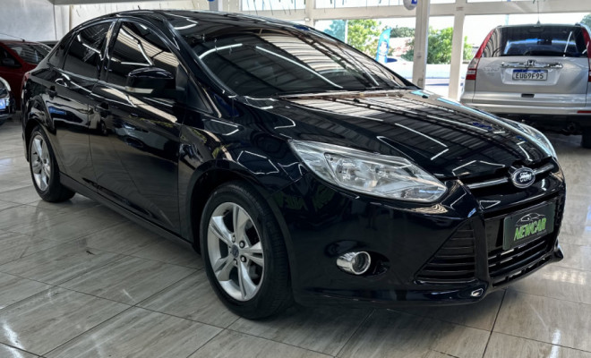 Ford Focus Sedan 2.0 16V/2.0 16V Flex 4p Aut. 2014 Flex-1