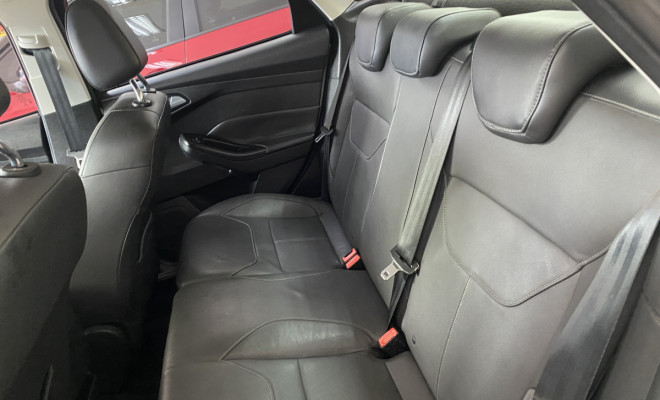 Ford Focus 2.0 Se Plus Fastback Aut 2018-9