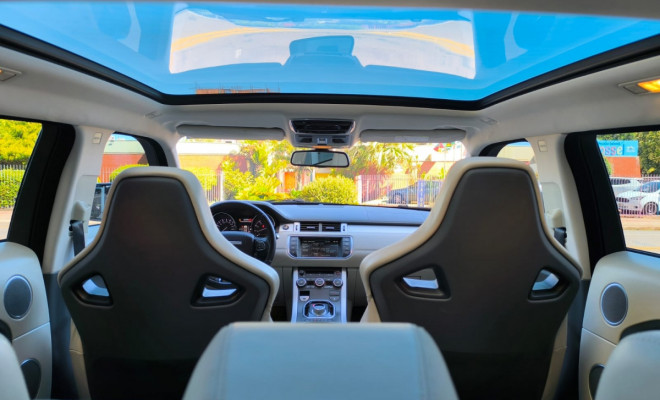 EVOQUE DYNAMIC 2.0 AUT.-8