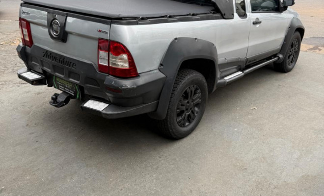 Fiat Strada Adventure 1.8/ 1.8 LOCKER Flex CE 2011 Flex-1