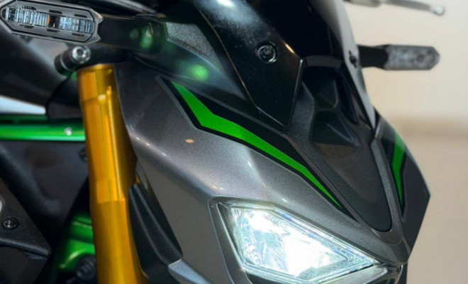 KAWASAKI Z 900 R Edition 2026 Gasolina-2