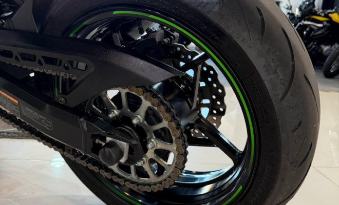 KAWASAKI Z 900 2018 Gasolina-13