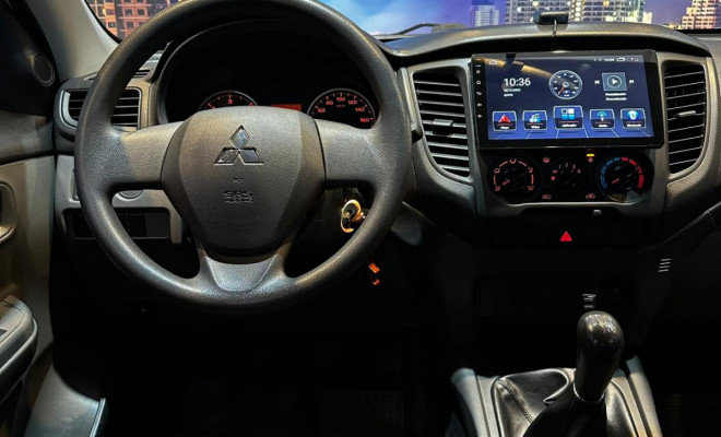 Mitsubishi L200 Tri. Outd. GLX 2.4 CD 4x4 Die. Mec. 2022 Diesel-5