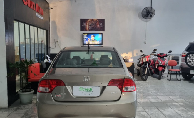 Honda Civic Sedan EXS 1.8/1.8 Flex 16V Aut. 4p 2007 Gasolina-4