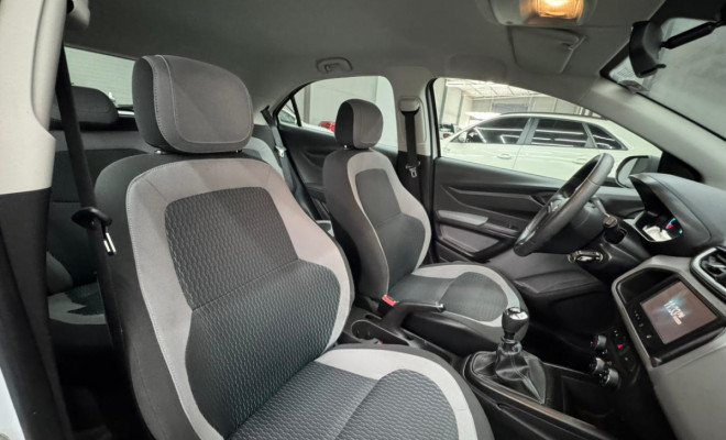 GM - Chevrolet ONIX HATCH LT 1.0 8V FlexPower 5p Mec. 2015 Flex-6