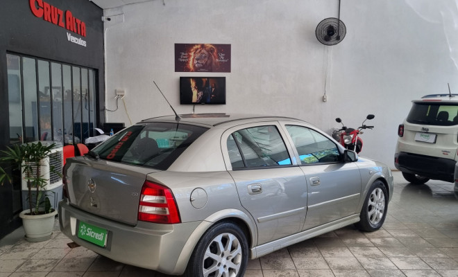 GM - Chevrolet Astra Advantage 2.0 MPFI 8V FlexPower 5p 2011 Flex-4