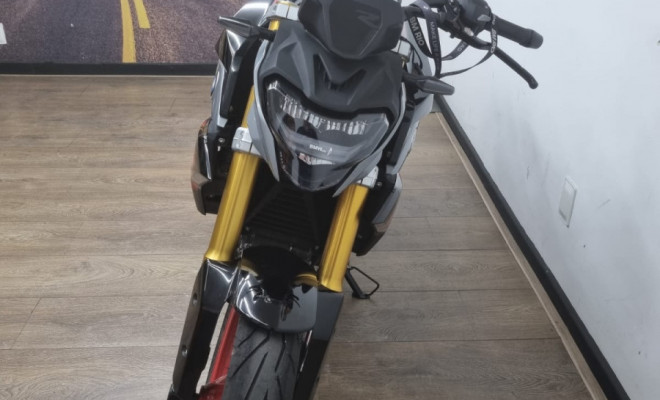 BMW G 310 R 2025 Gasolina-1