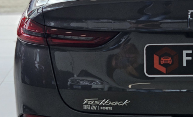 Fiat Fastback Audace 1.0 200 T. Flex Aut 2023 Flex-8