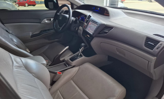 Honda Civic Sedan LXR 2.0 Flexone 16V Aut. 4p 2014 Flex-15