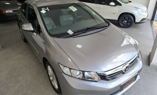 Honda Civic Sedan LXR 2.0 Flexone 16V Aut. 4p 2014 Flex-8