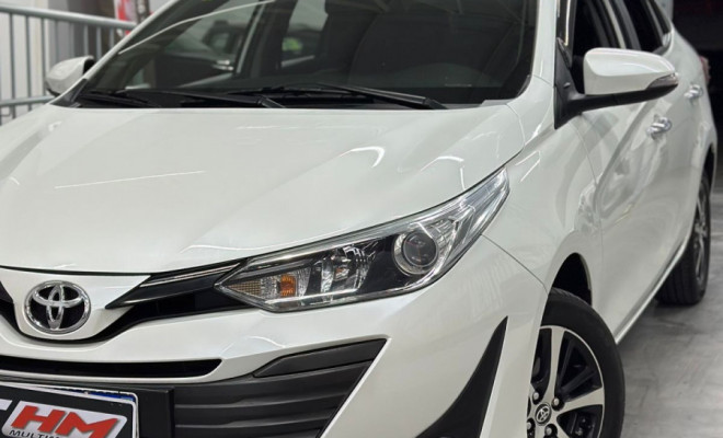 Toyota YARIS XLS Sedan 1.5 Flex 16V 4p Aut. 2019 Flex-12