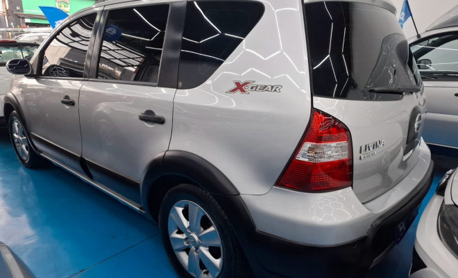 Nissan LIVINA X-GEAR SL/X-GEAR 1.8 Flex F. Aut. 2013 Flex-2