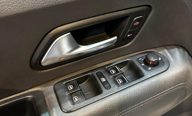 VW - VolksWagen AMAROK High.CD 2.0 16V TDI 4x4 Dies. Aut 2012 Diesel-10